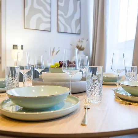 Flowapartment Hof, 24h Checkin, Ir-sauna, Parkplatz, Wlan250mbit דירה