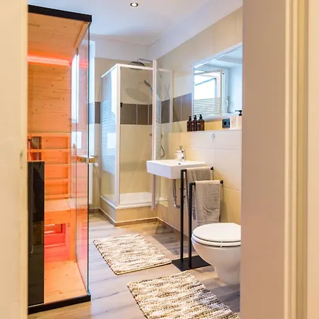 דירה Flowapartment Hof, 24h Checkin, Ir-sauna, Parkplatz, Wlan250mbit