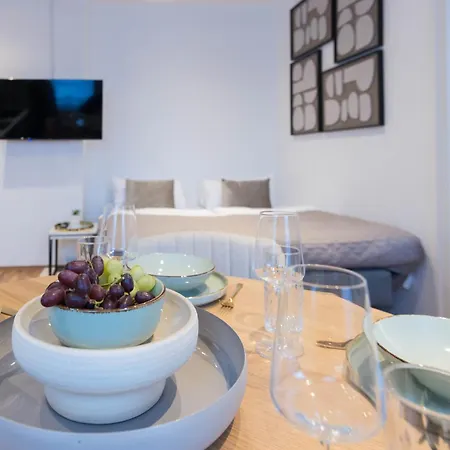 Flowapartment Hof, 24h Checkin, Ir-sauna, Parkplatz, Wlan250mbit הוף