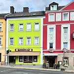 Flowapartment Hof, 24h Checkin, Ir-sauna, Parkplatz, Wlan250mbit Lejlighed *