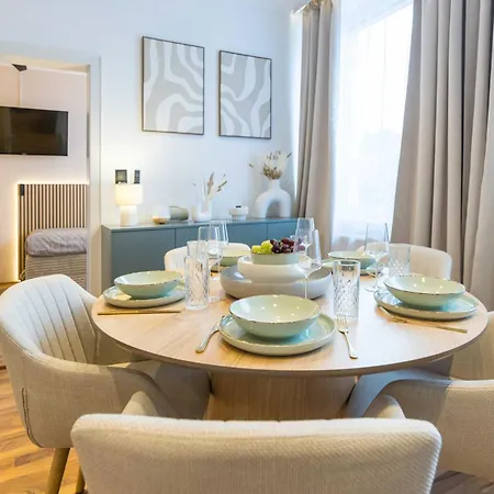 Flowapartment Hof, 24h Checkin, Ir-sauna, Parkplatz, Wlan250mbit Apartment Hof (Bavaria)