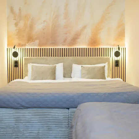 Flowapartment Hof, 24h Checkin, Ir-sauna, Parkplatz, Wlan250mbit *