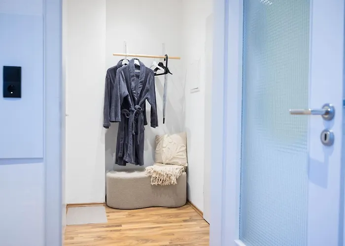 شقة Flowapartment Hof, 24h Checkin, Ir-sauna, Parkplatz, Wlan250mbit هوف
